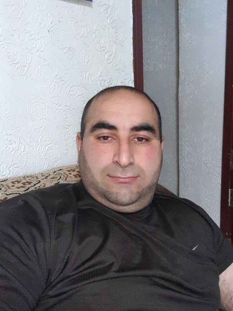  32227879  , 35 ,    