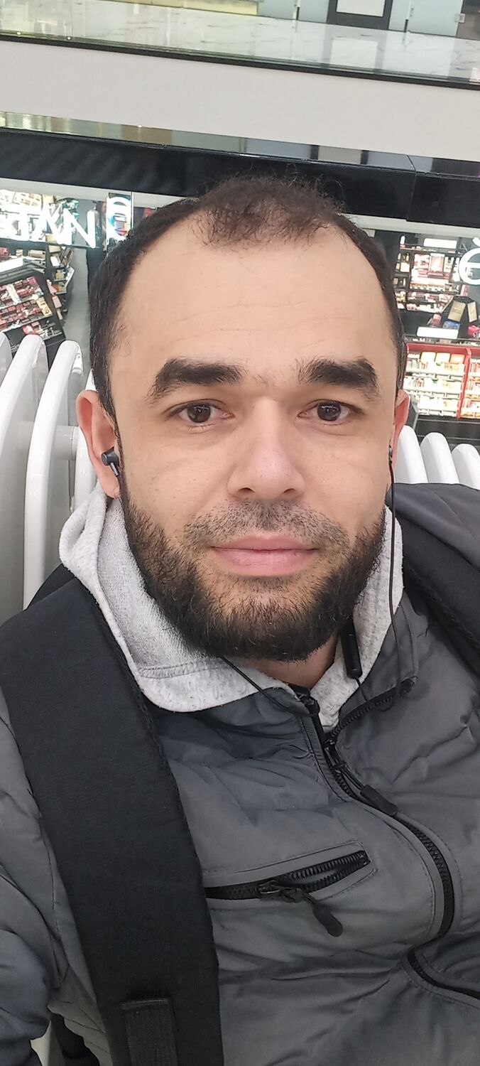  34231799  Eliyor, 39 ,    