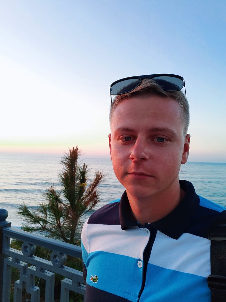  ,   Andrey, 27 ,  