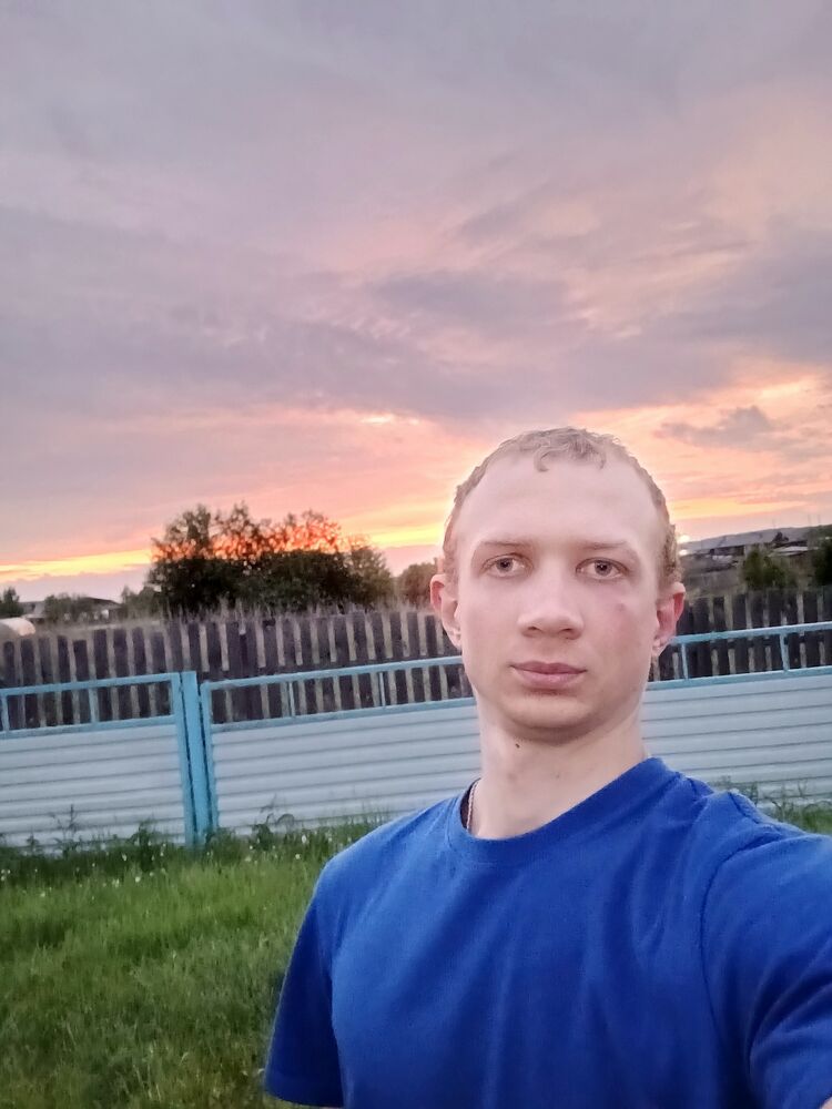  44593829  , 26 ,    