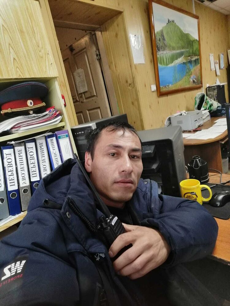  48035009  , 35 ,    