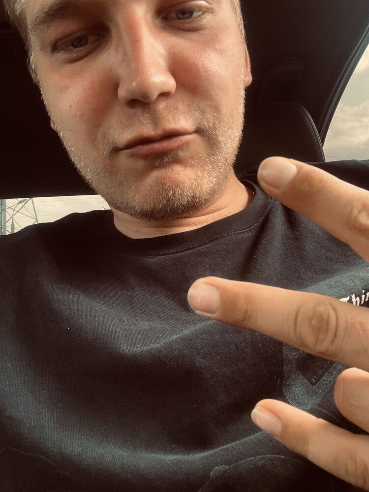  43491989  , 24 ,    