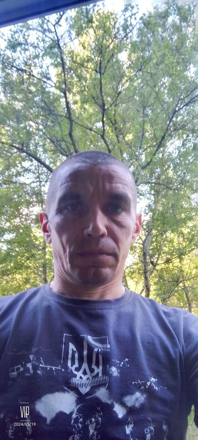  46247779  Igor, 43 ,    