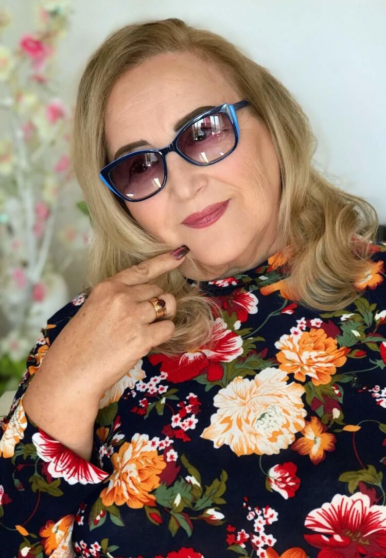  ,   , 68 ,   c , 