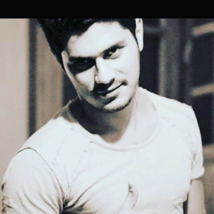  20775869  Emin, 36 ,    