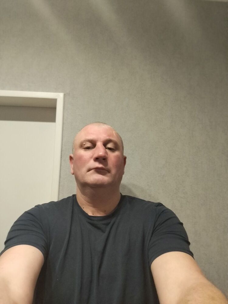  48980979  Ovidijus, 47 ,    Frankfurt Am Main
