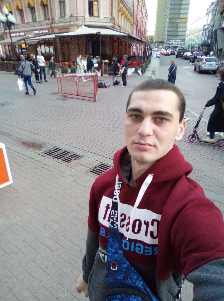  ,   Andrey, 25 ,   ,   
