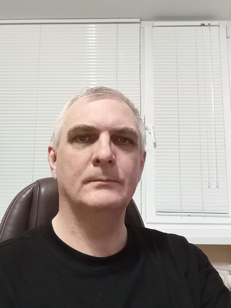  48024119  ALEX K, 55 ,    