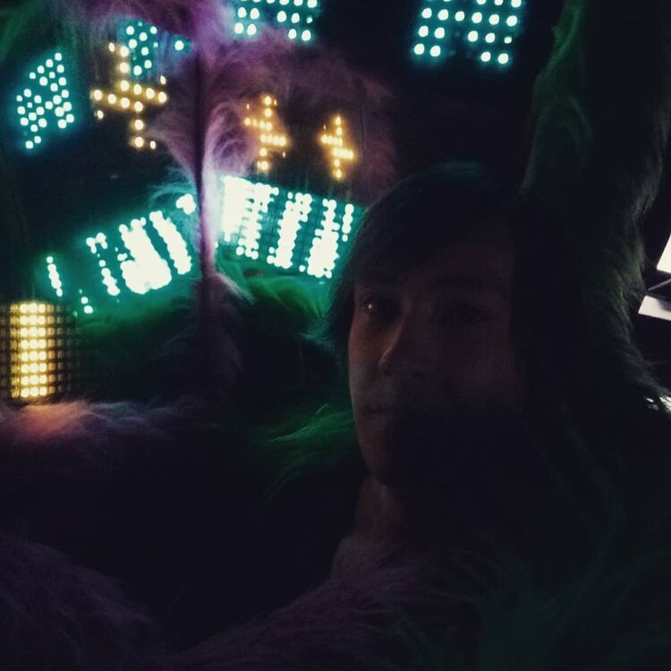   ,   , 25 ,   