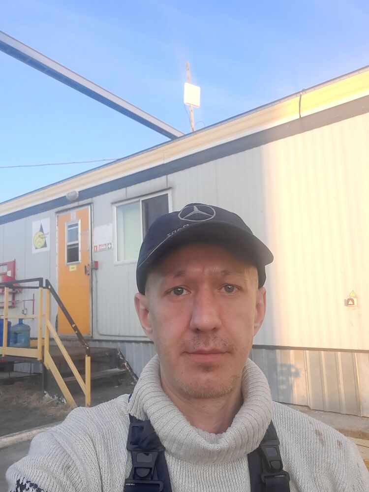  ,   Andrey, 42 ,   ,   , c , 