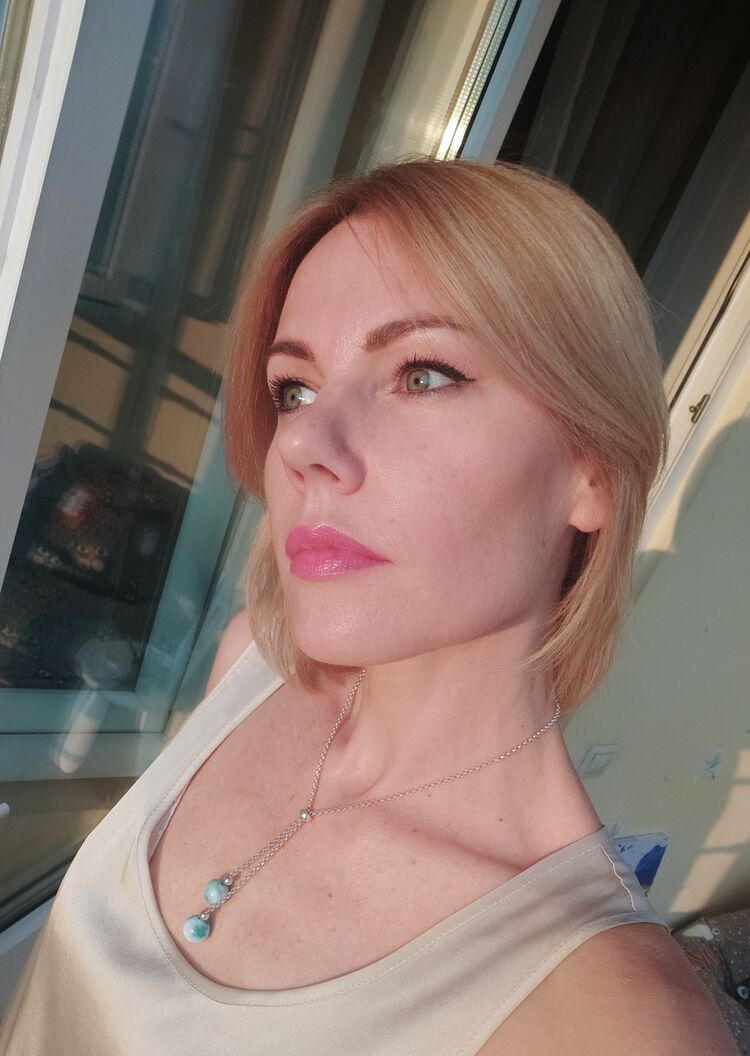  ,   Yuliya, 35 ,   ,   