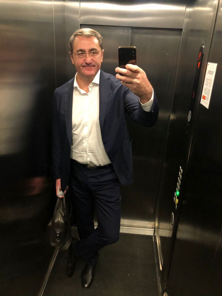  ,    , 52 ,     