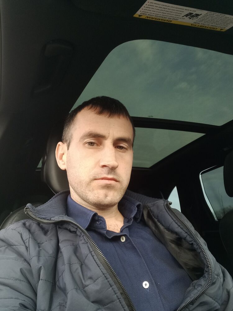  44787469  Vadim, 37 ,    
