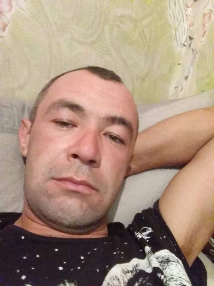  49588699  , 37 ,    