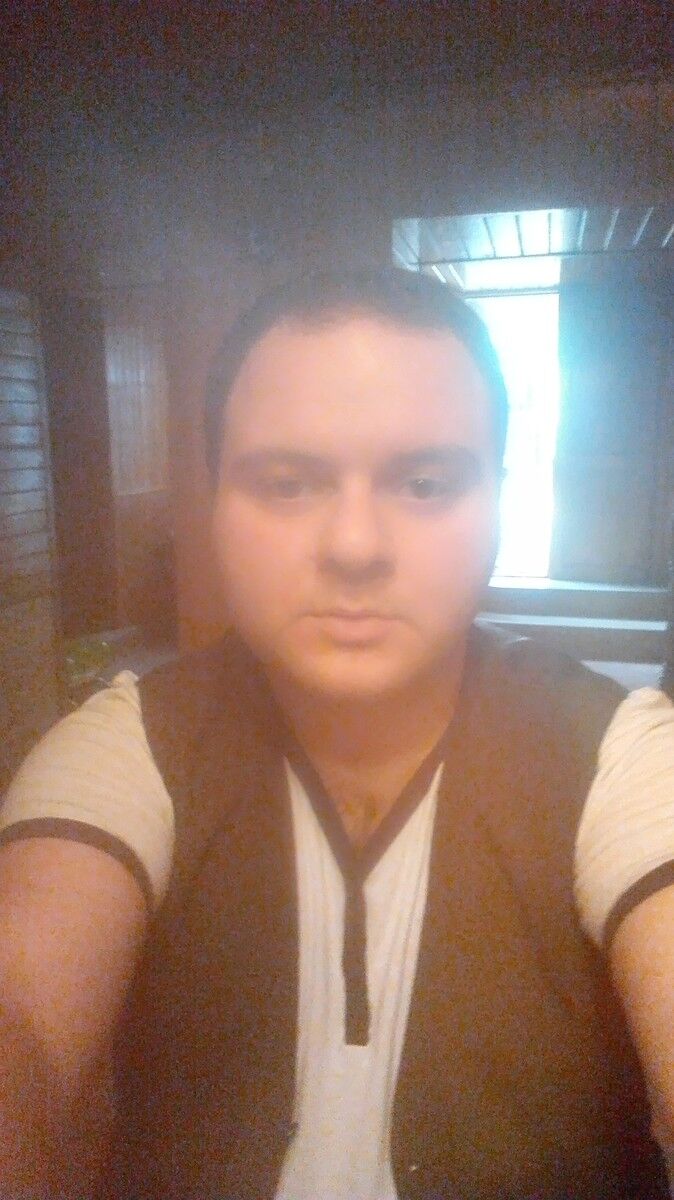  ,   Sandro, 36 ,   