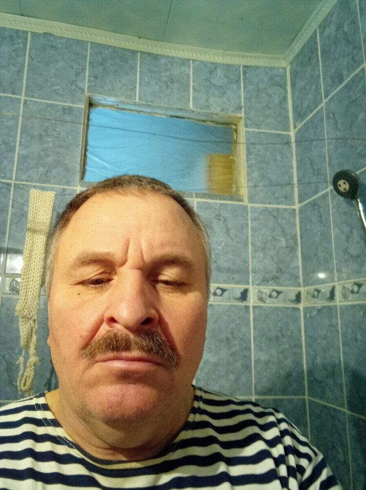  21869889  , 61 ,    