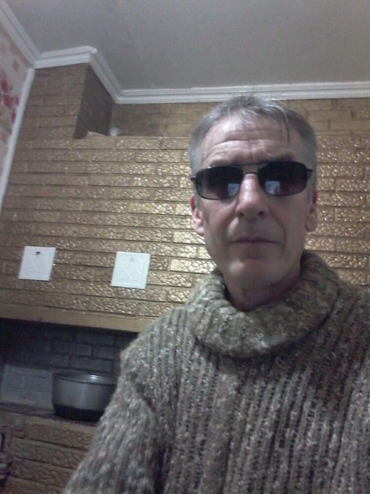  47548229  Andrei, 55 ,    