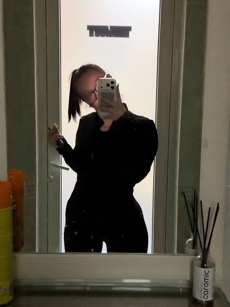 ���������� ������, ���� ������� Asia, 22 ����, ������������ ��� ����� � ���������, c�������� ���������