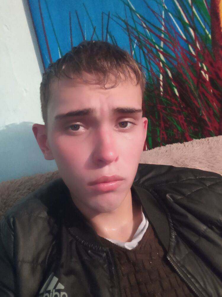  ,   Kirill, 23 ,   ,   