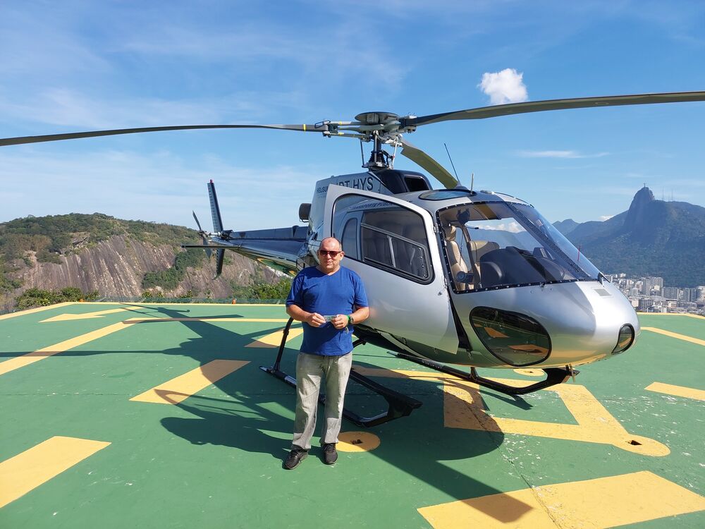  27660669  Altamiro, 51 ,    