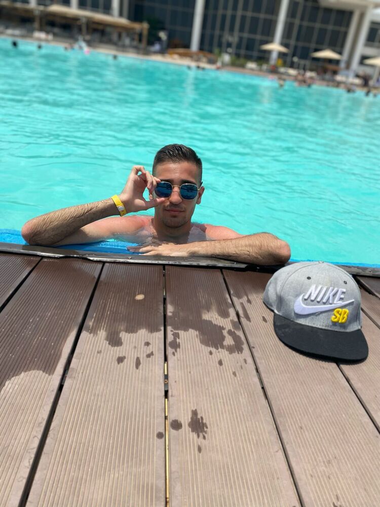  ,   , 24 ,   ,   