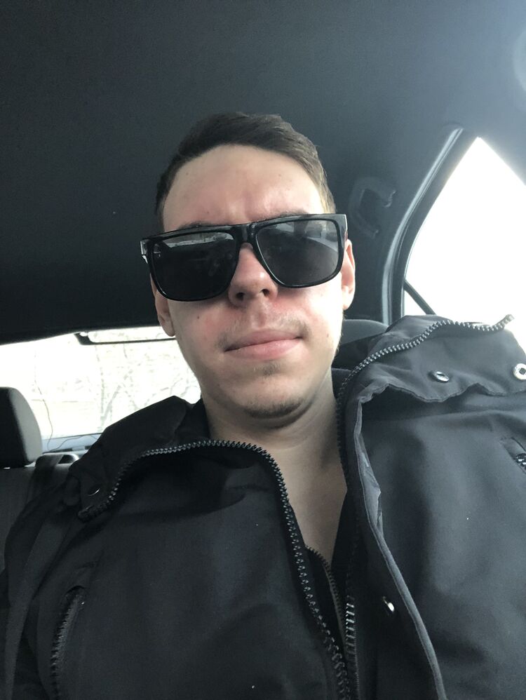  31578319  , 24 ,    