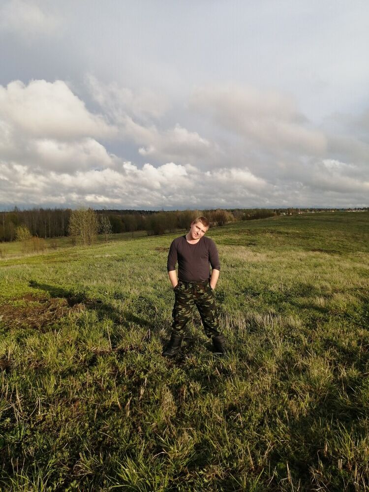 ���� 20032909 ������� �����, 33 ����, ���� ���������� � �����-����������