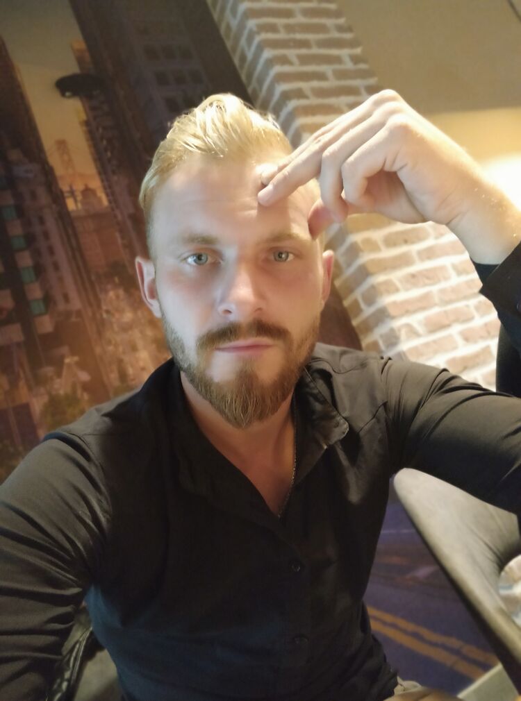 ���������� ����, ���� ������� Viktor, 33 ����, ������������ ��� ������, ����� � ���������, c�������� ���������, ���������