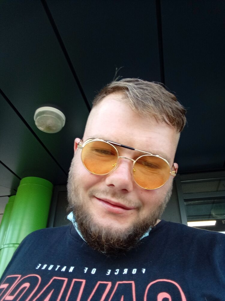 ���� 24093599 ������� ˸��, 35 ���, ���� ���������� � �����