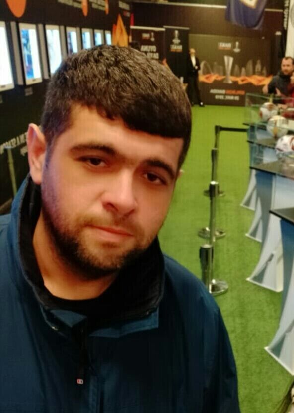  ,   Elshan, 41 ,     , c 