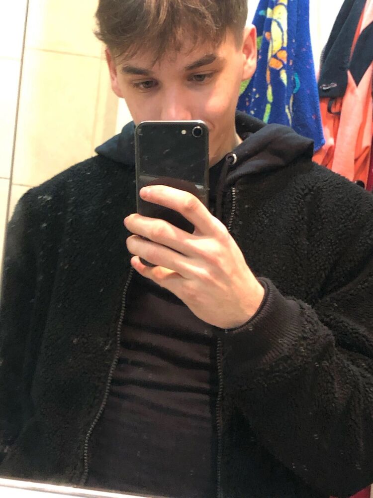 ���� 37171529 ����� ������, 22 ����, ���� ���������� � ������