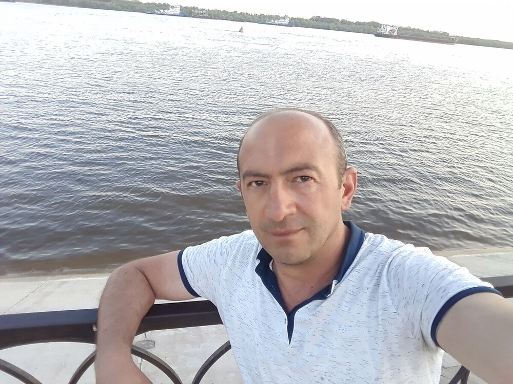  21008159  Fezail, 50 ,    