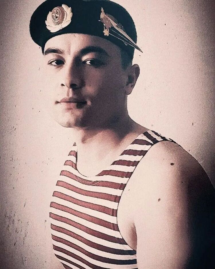  54134919  Muhammed, 25 ,     