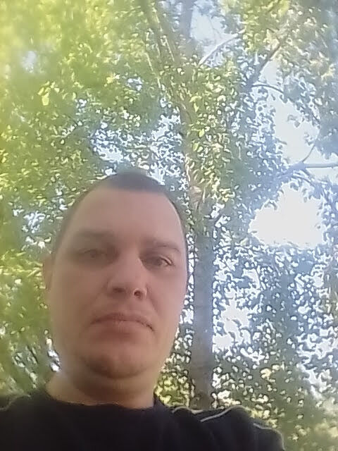  ,   Yury, 43 ,   ,   , c , 