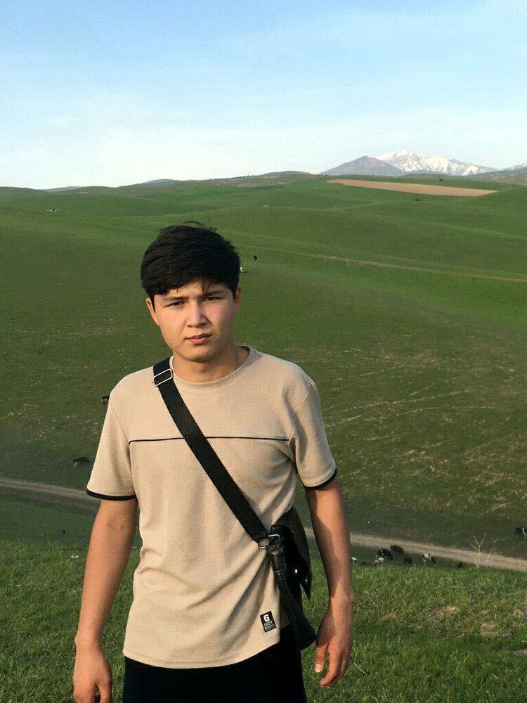  ,   Oybek, 21 ,   ,   