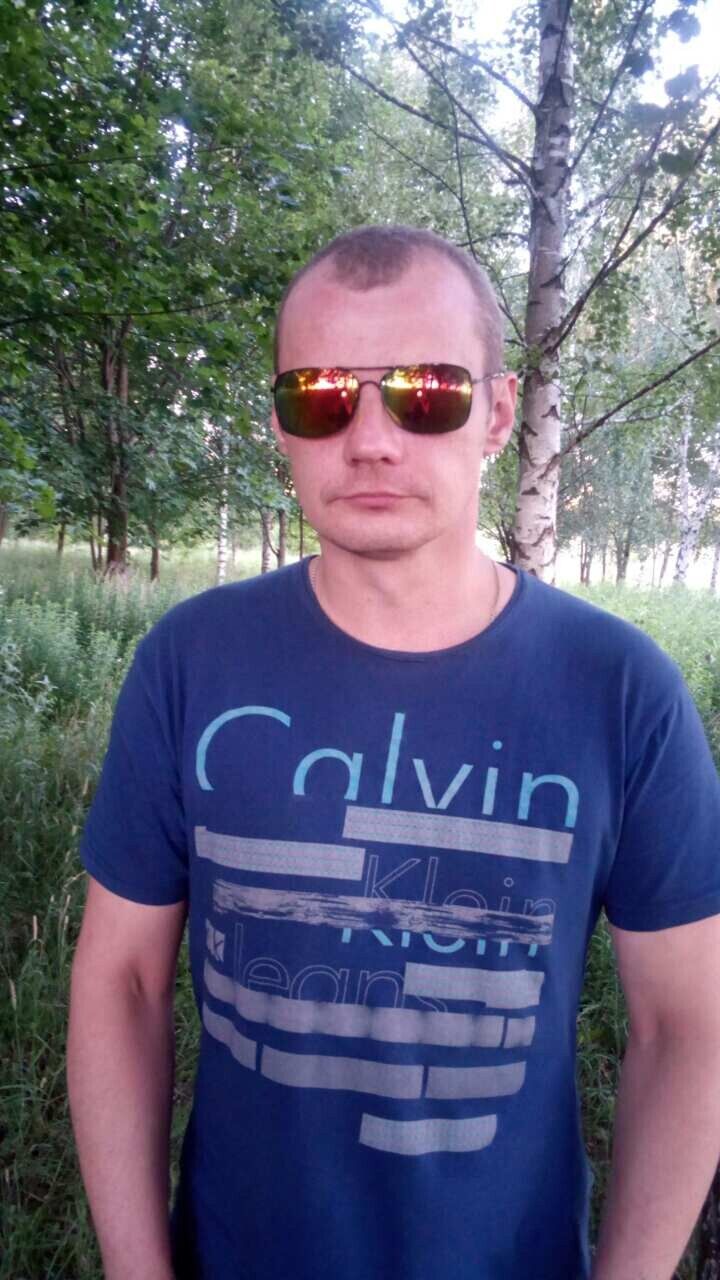  36821889  , 40 ,    