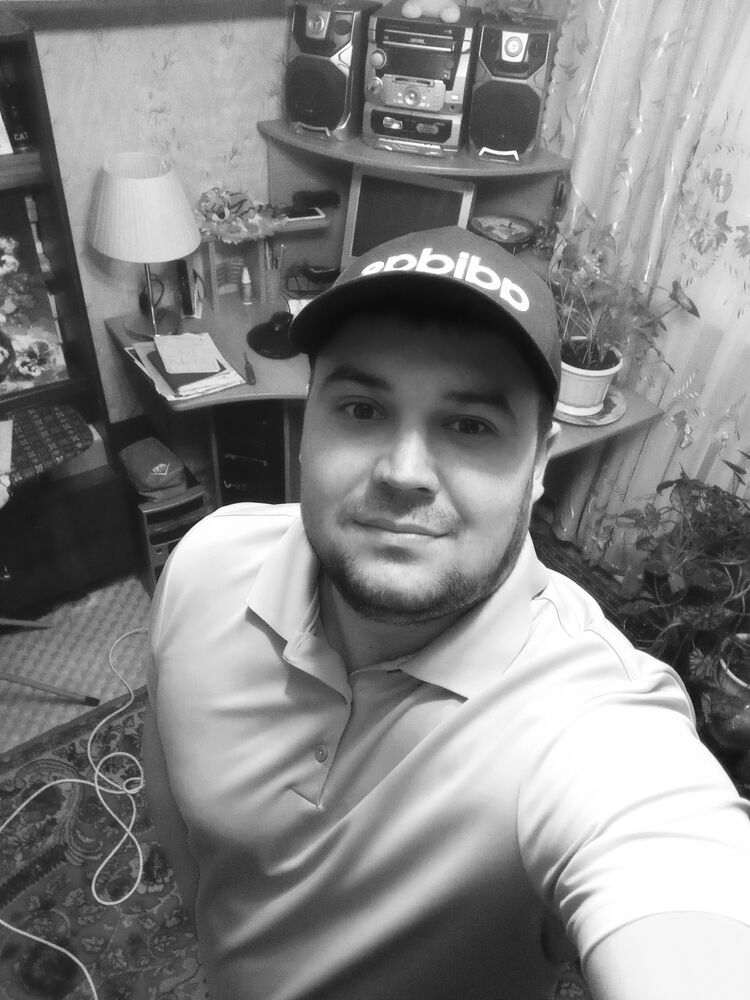  54107219  Artem, 31 ,    