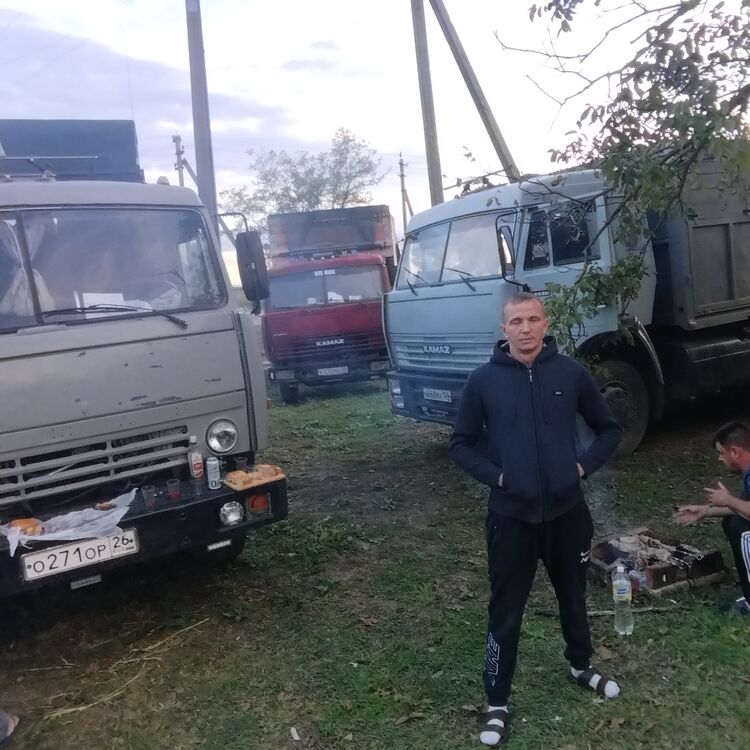  ,   Sergey, 38 ,   ,   