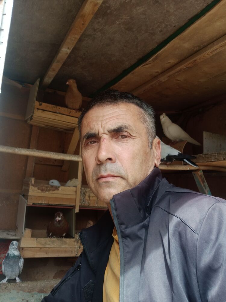  48166869  , 57 ,    