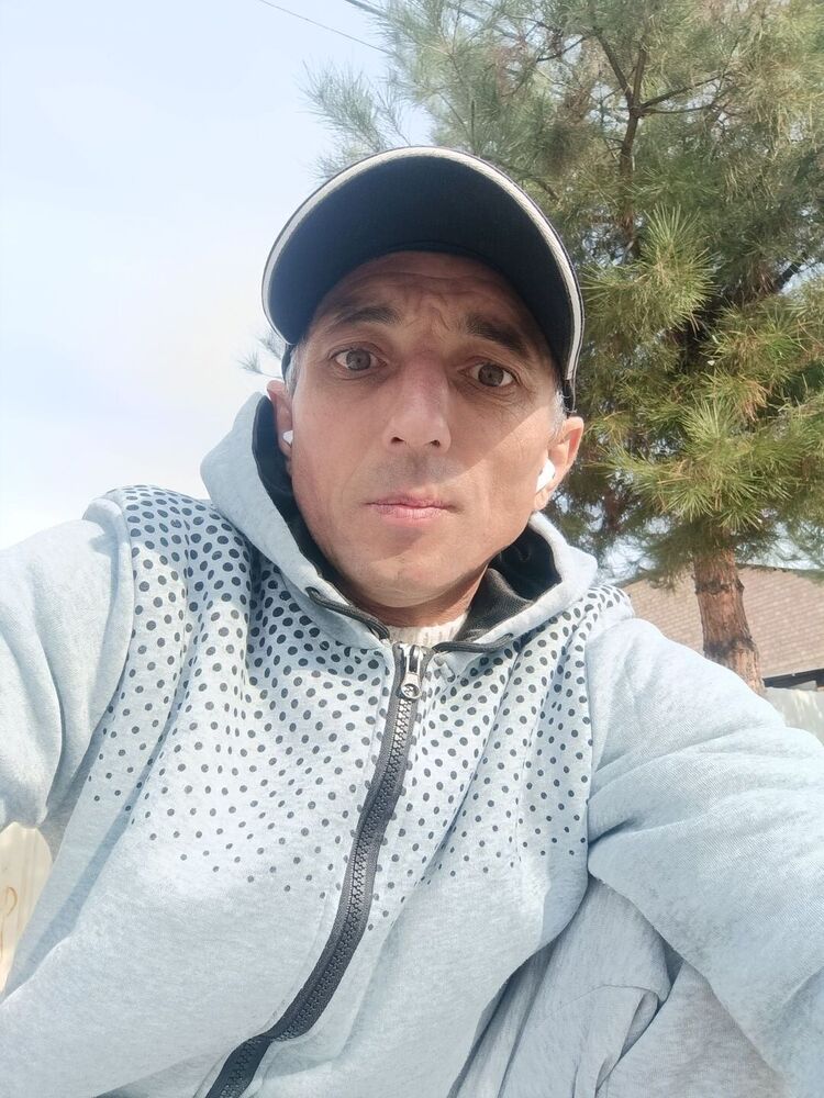  54578789  Alisher, 43 ,    