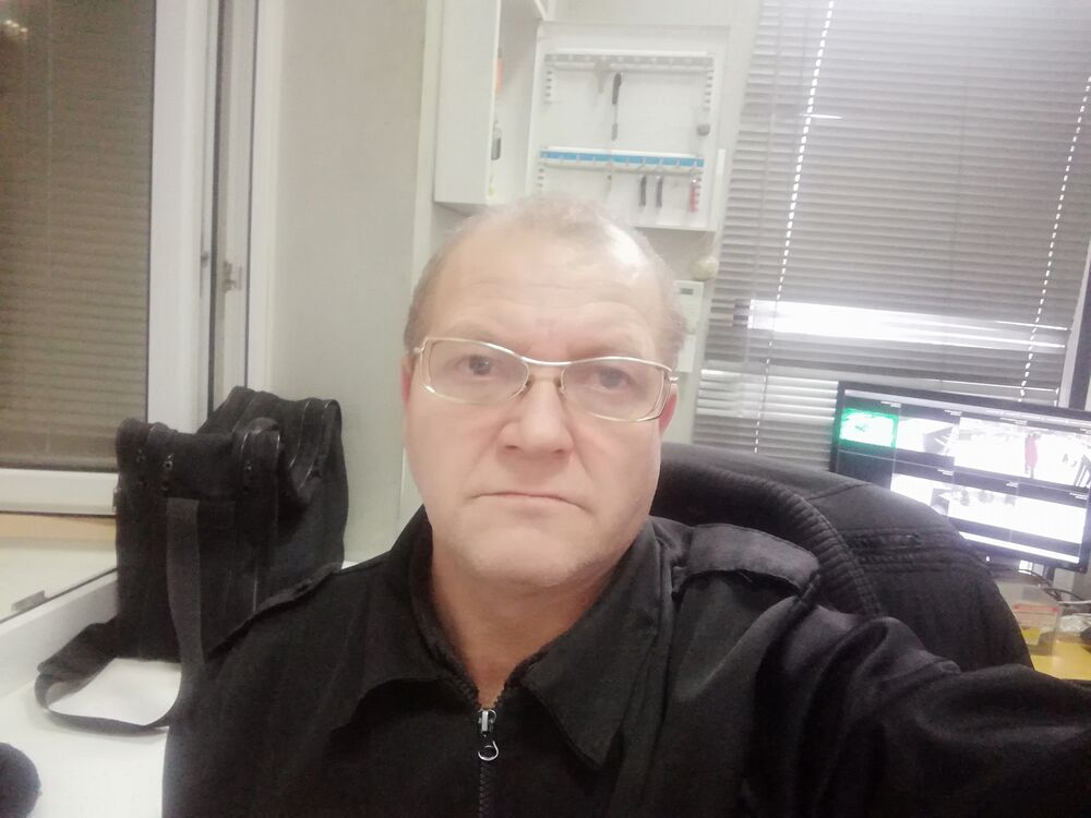  ,   Sergey, 55 ,   ,   , c , 