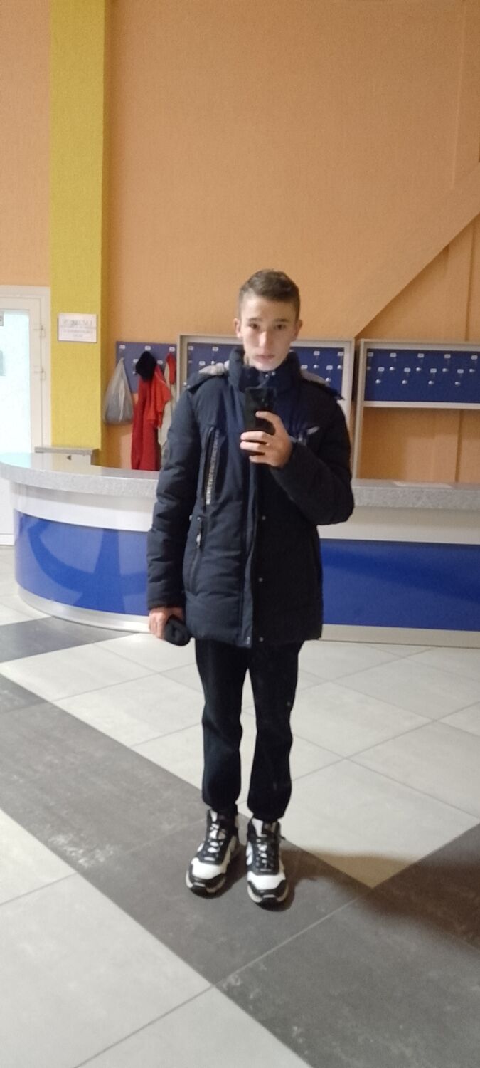  41774849  , 20 ,    