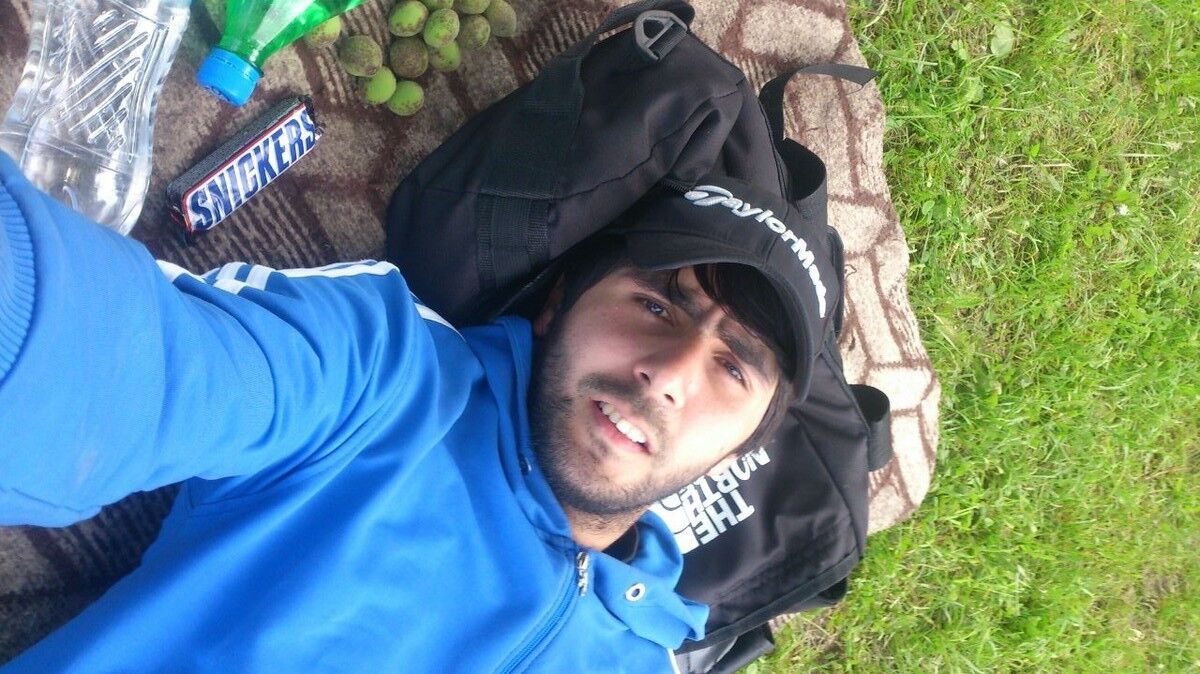  8471989   Whatsap, 33 ,    