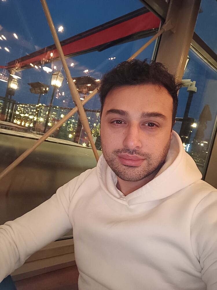  41962949  Sahil, 34 ,    