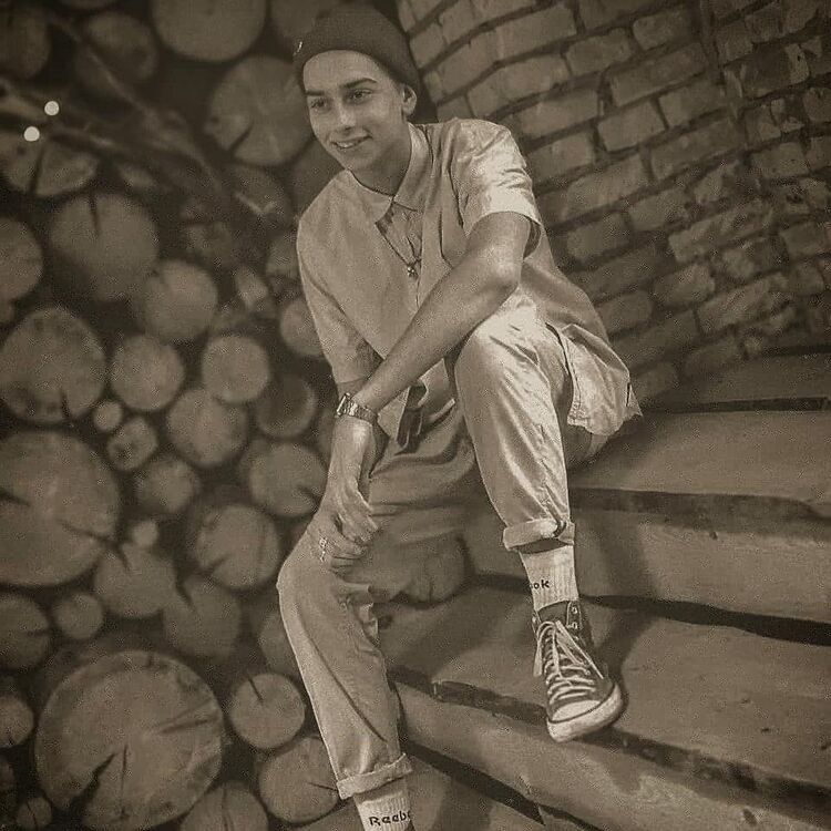 ���� 27128139 ����� Nikita, 23 ����, ���� ���������� � ������