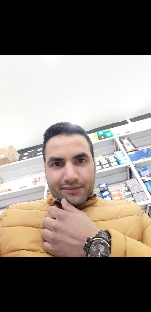  Algiers,   Yaya, 31 ,   ,   , c 