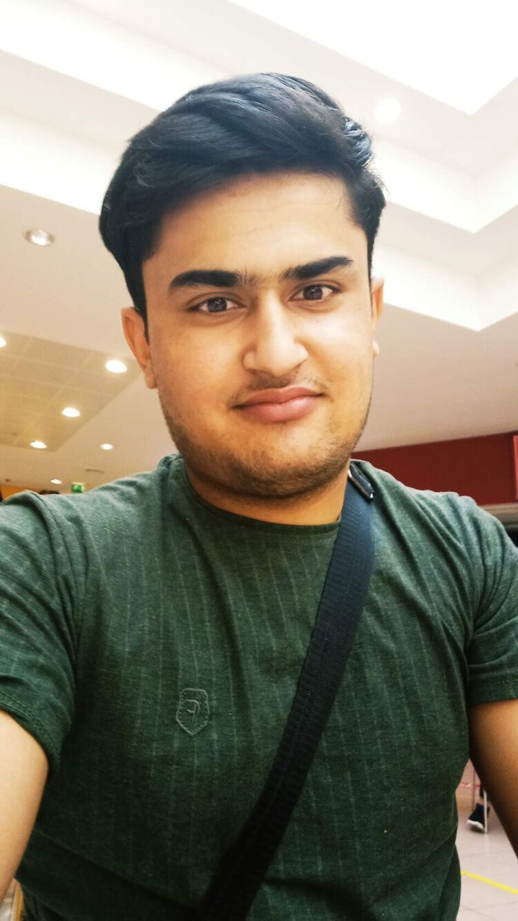  52133359  Ibodov, 25 ,    