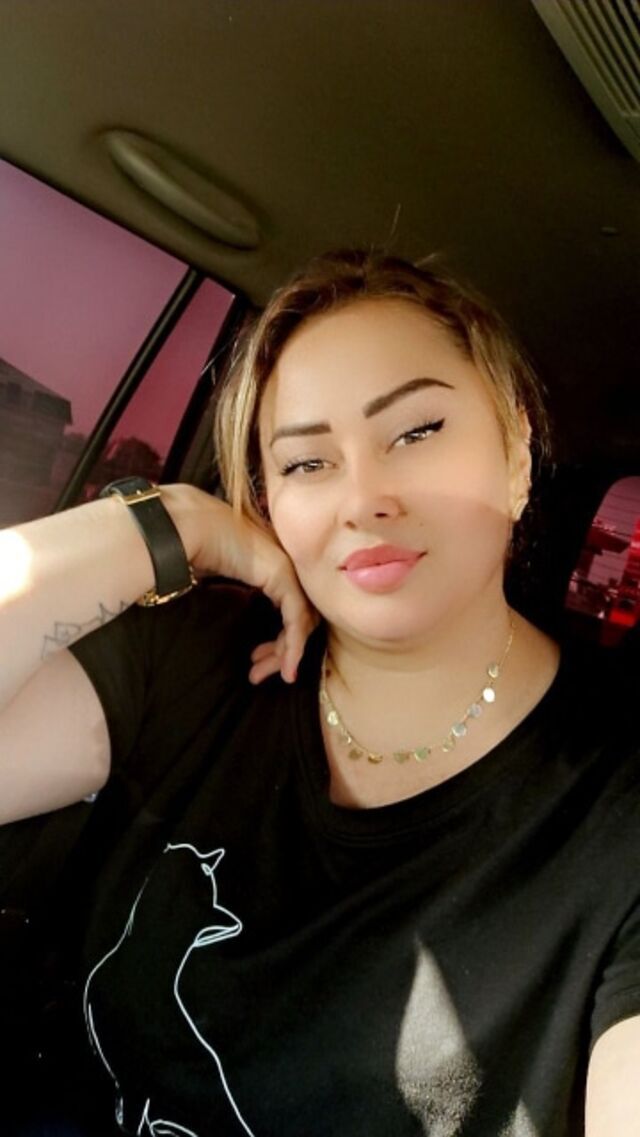  52410479  Veta, 39 ,    