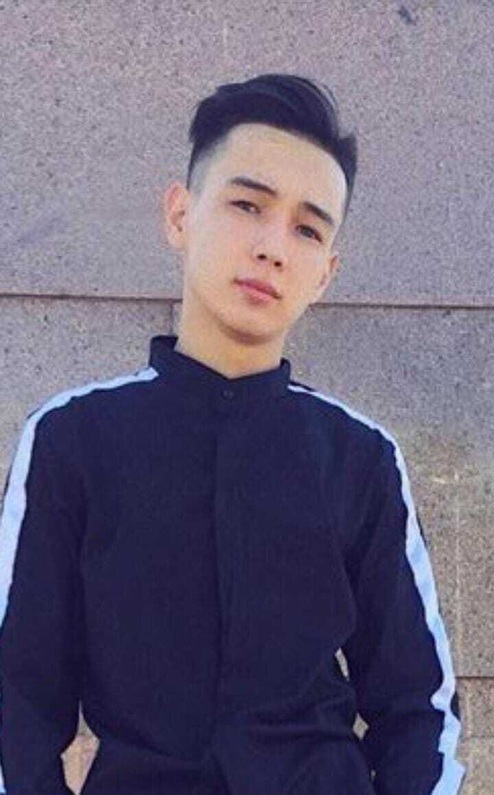  44061829  , 31 ,    