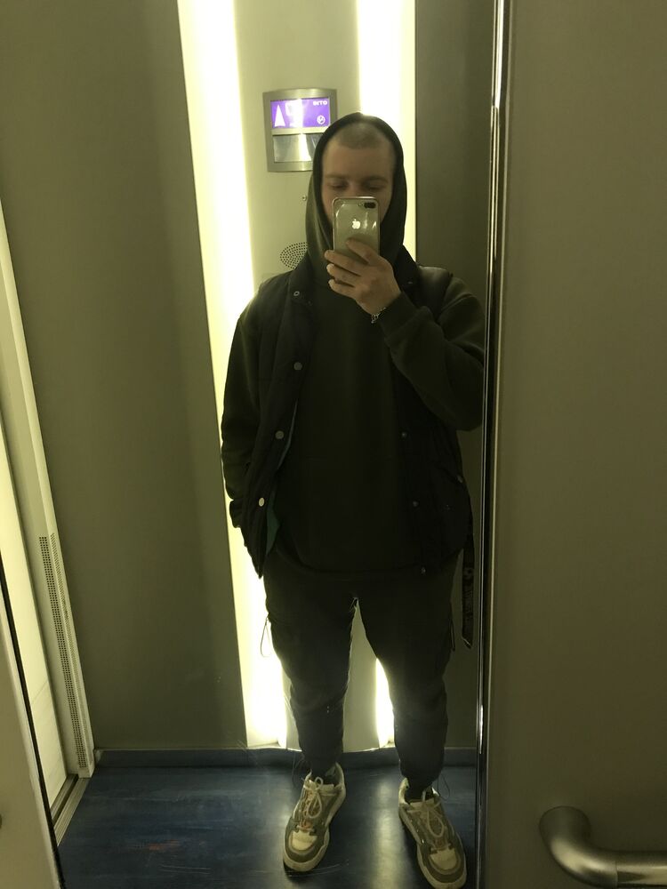  45522919  , 27 ,    